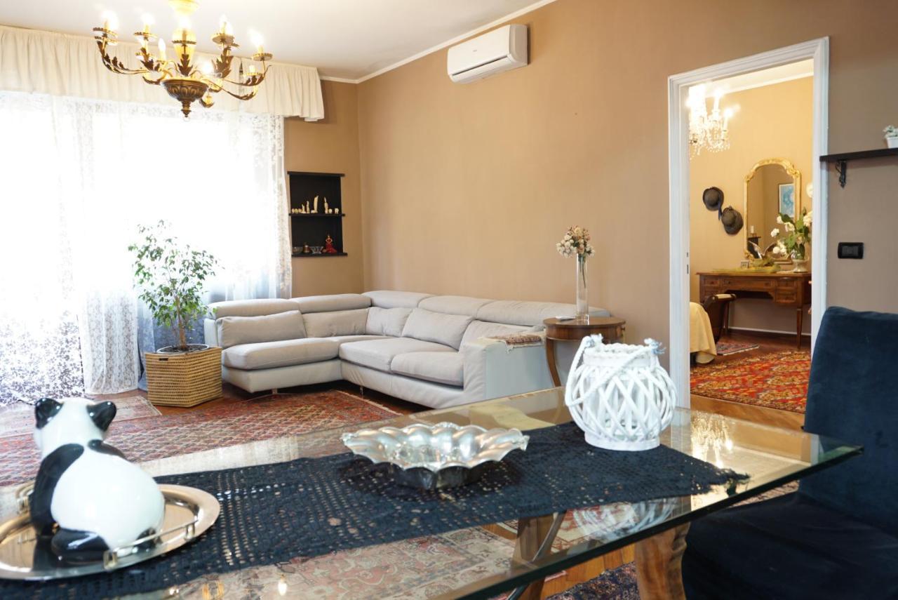 Balestrero'S Plan Apartment Chiavari Exterior photo